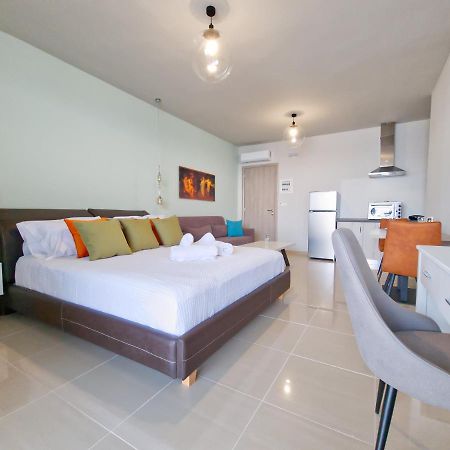 Epipleon Luxury Suites -105- Δωμάτιο 35Τμ Με Βεράντα 35Τμ Μπροστά Στη Θάλασσα Nafpaktos Ngoại thất bức ảnh